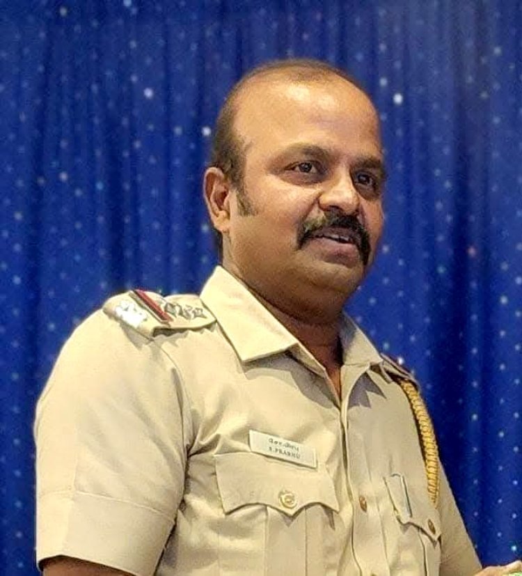 பிரபல உணவகத்தில் துரைப்பாக்கம் காவல் ஆய்வாளர் ஓசியில் சாப்பாடு வாங்கிய பில் வைரலாகி வருகிறது.