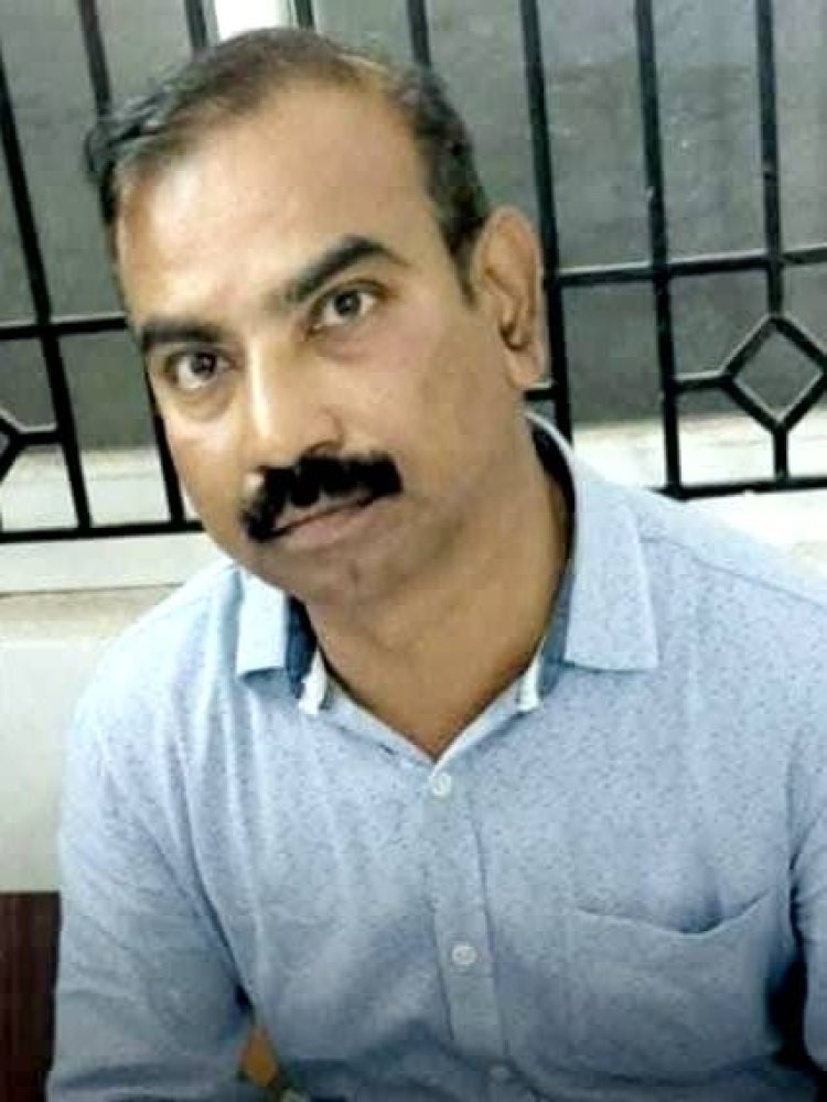 வேளாண்மை உதவி இயக்குனர் கைது: ரசாயனம் தடவிய பணம் பறிமுதல்