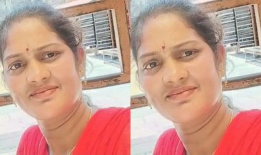 மின்வாரிய அதிகாரி ரேகாவின் அசிங்கம்.. பட்டப்பகல் 2.30 மணிக்கு விழுப்புரம் அரசு ஆபீஸில்.. பணம் பணம்